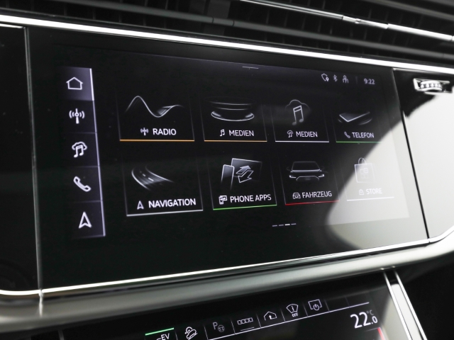 Audi - Q7 55 TFSIe S line business AHK B&O Pano HUD_14