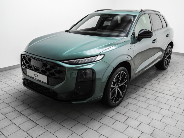 Audi - Q3 e-hybrid S line Pano DigMatrix TechPro_2
