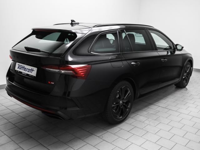 Skoda - Octavia Combi RS 2.0 TSI DSG AHK Navi Pano Winter_5
