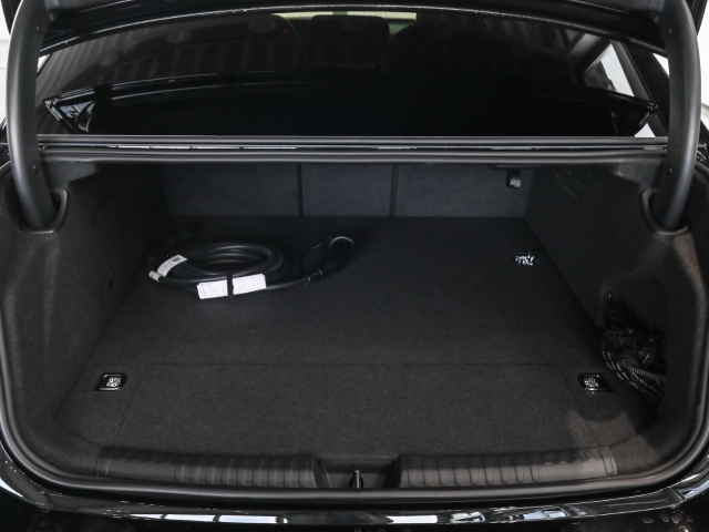 Audi - A6 Limousine e-hybrid edition one Luftfed. B&O_21