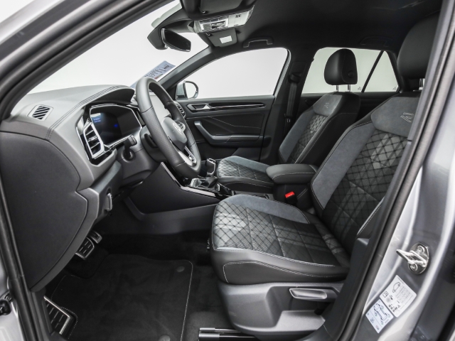 VW - T-Roc R-Line 1.5 TSI DSG Ganzjahresreifen_6