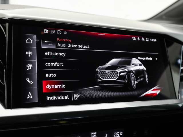 Audi - Q4 e-tron Sportback 45 S line AHK HUD Navi Matrix_14