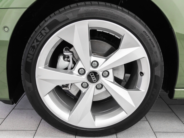 Audi - A3 Sportback 40 TFSIe S line AHK SONOS Navi Matrix_4