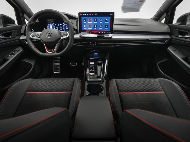 VW - Golf GTI Clubsport 2.0 TSI DSG Light Assist Winter_7