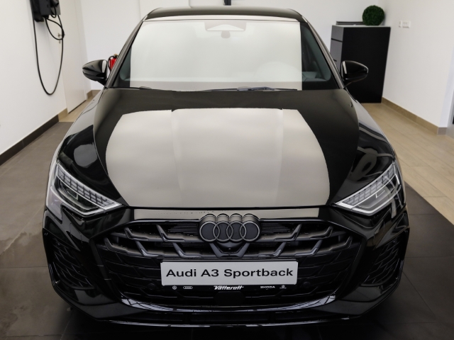 Audi - A3 Sportback S line TFSIe AHK Matrix ACC Navi_3
