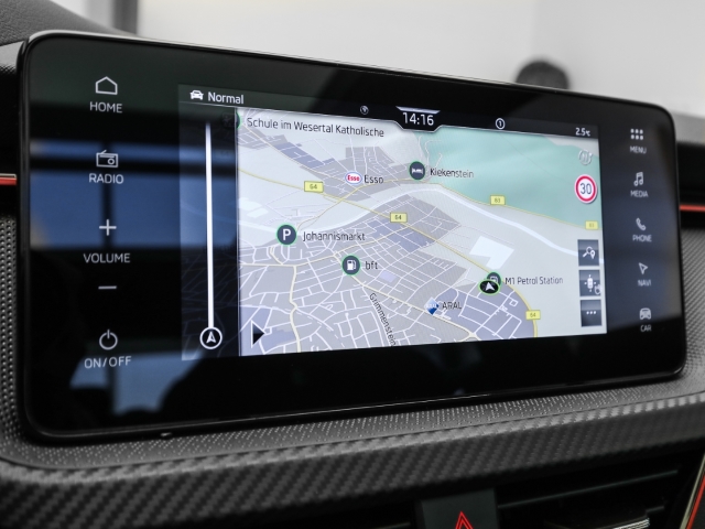 Skoda - Kamiq Monte Carlo 1.5 TSI DSG AHK Navi Winter Matrix_12