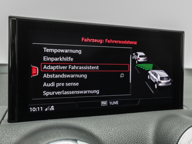 Audi - Q2 35 TDI quattro advanced NAVI LEDER KAMERA_13