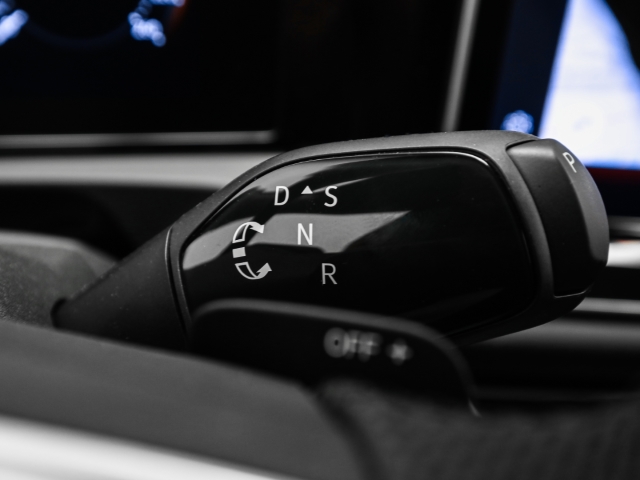 VW - Tiguan R-Line 2.0 TDI 4M DSG AHK Panodach HD-Matrix Navi_10