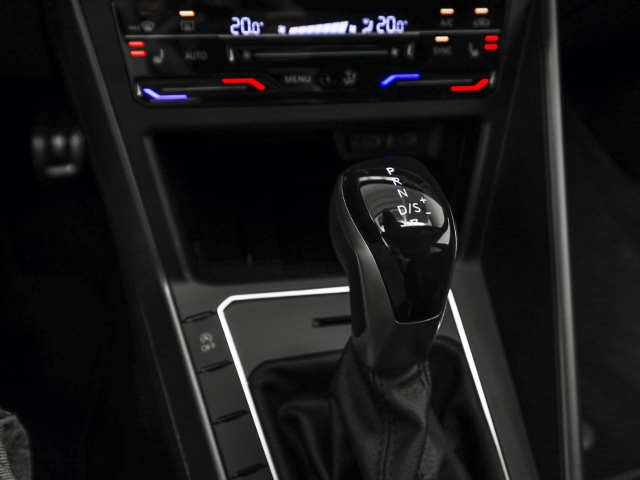 VW - Taigo R-Line 1.0 TSI DSG Ganzjahresreifen_11 VW - Taigo R-Line 1.0 TSI DSG Ganzjahresreifen_11