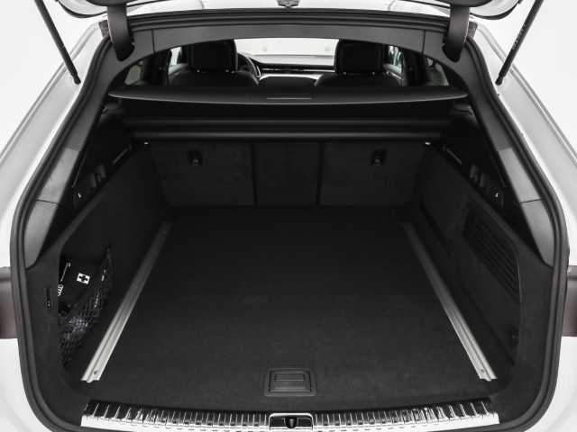 Audi - A6 Avant S line Competition 50 TDI AHK B&O HUD_19