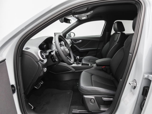 Audi - Q2 35 TFSI S line competition Matrix AHK_7