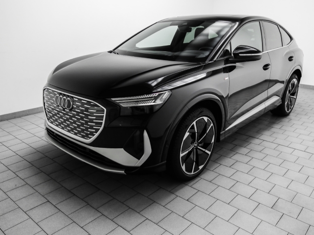 Audi - Q4 Sportback 55 quattro SONOS Pano AHK_2