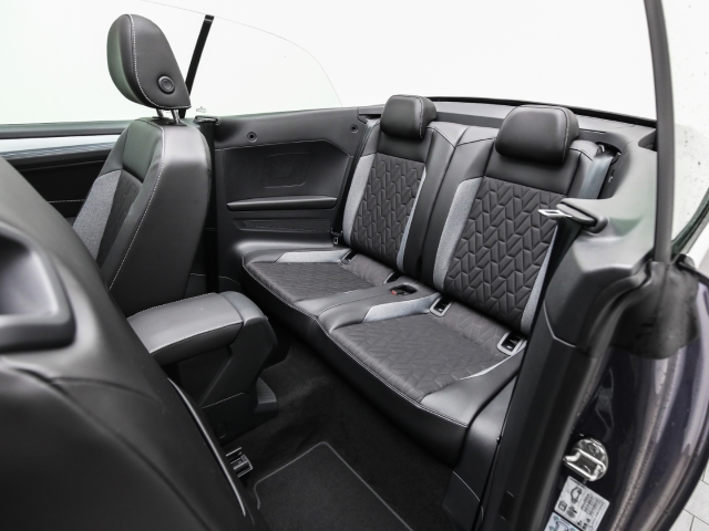 VW - T-Roc Cabriolet 1.0 TSI GOAL Kamera Ganzjahresreifen_14