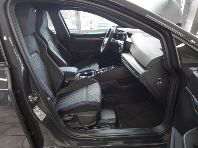 VW - Golf Variant R-Line 1.5 eTSI DSG AHK Navi Kamera_12