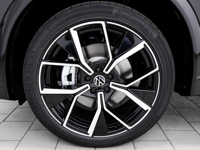 VW - Tiguan 2.0 TSI 4M R-Line AHK Navi Pano IQ.Light_3