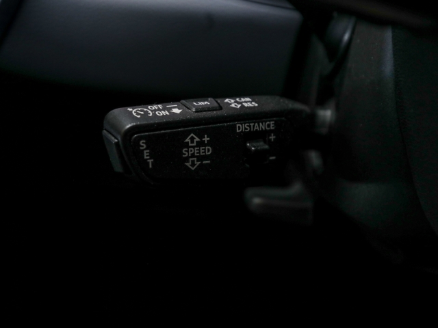 Audi - A6 Avant 40 TDI S line HUD Matrix ACC Leder Kamera_11